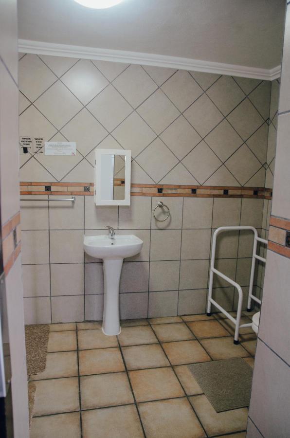 Towers Lodge Boksburg Eksteriør billede