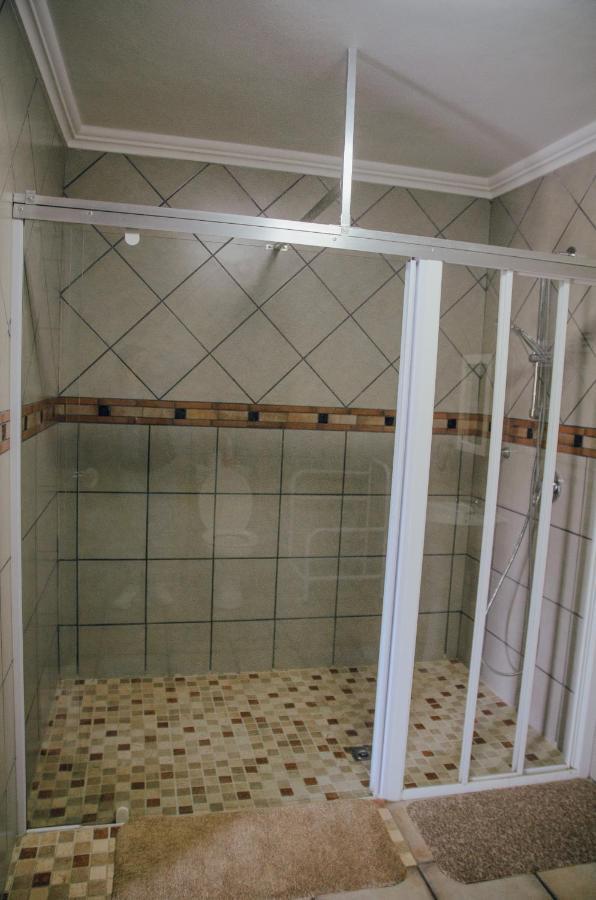 Towers Lodge Boksburg Eksteriør billede